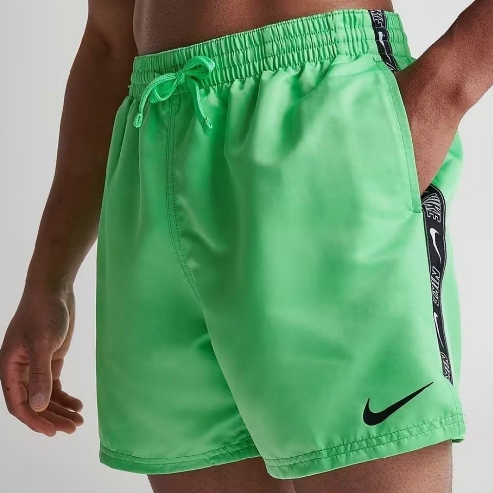 Nike Men's Green Swim Shorts Size Medium